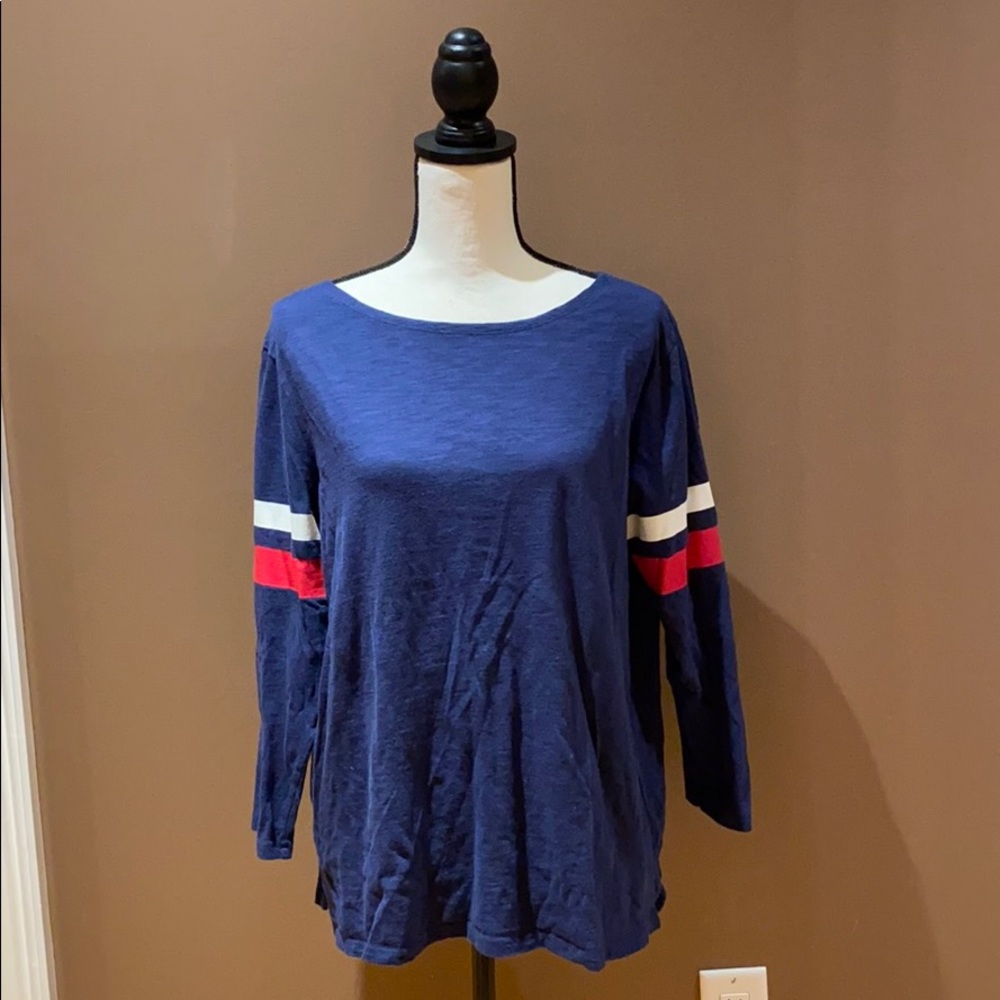 Old Navy 3/4 Length Shirt